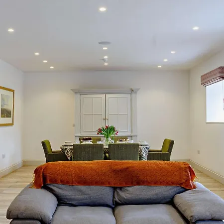3 Bed In Oc-g0001 Kirkbymoorside